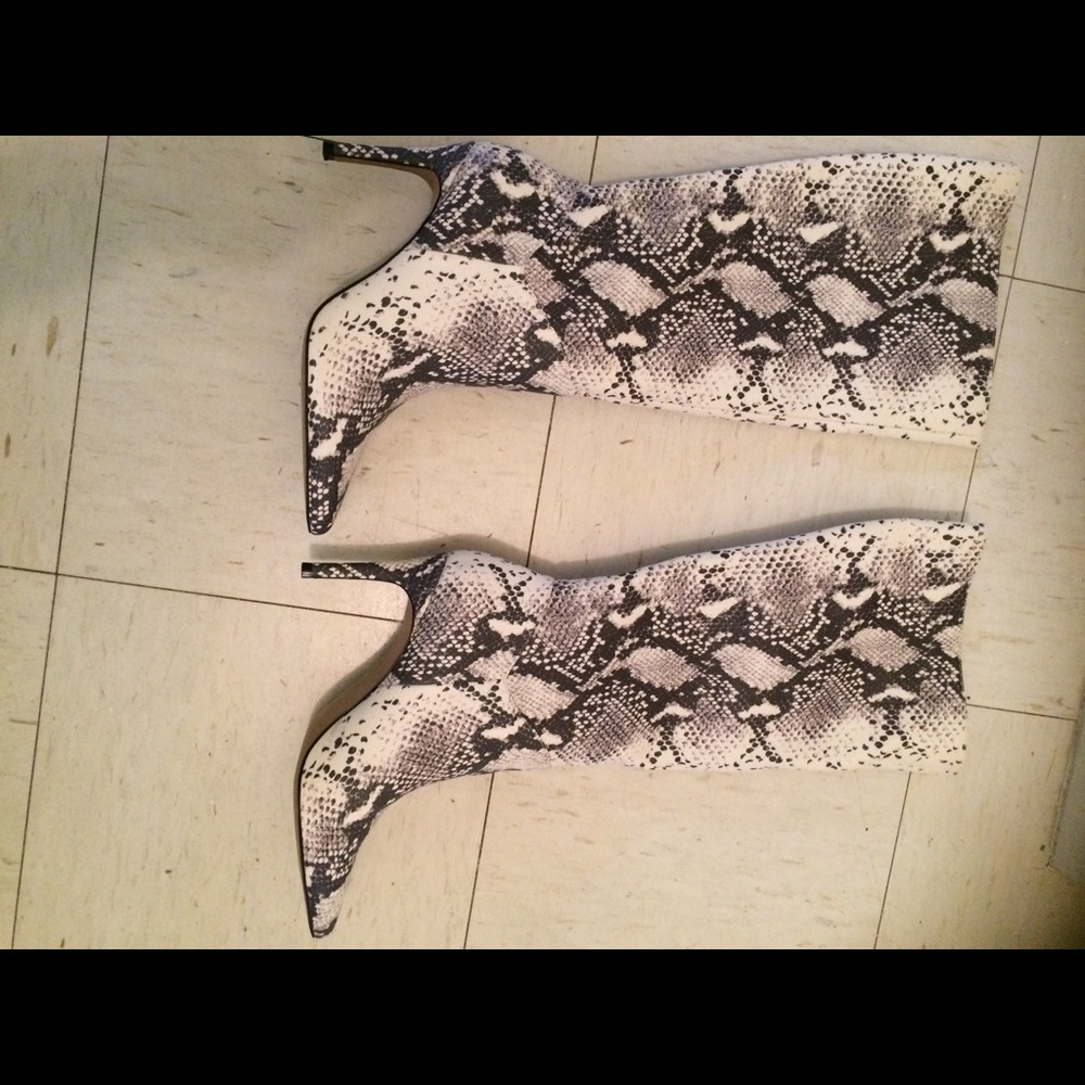 STEVE MADDEN KINGA knee high boots